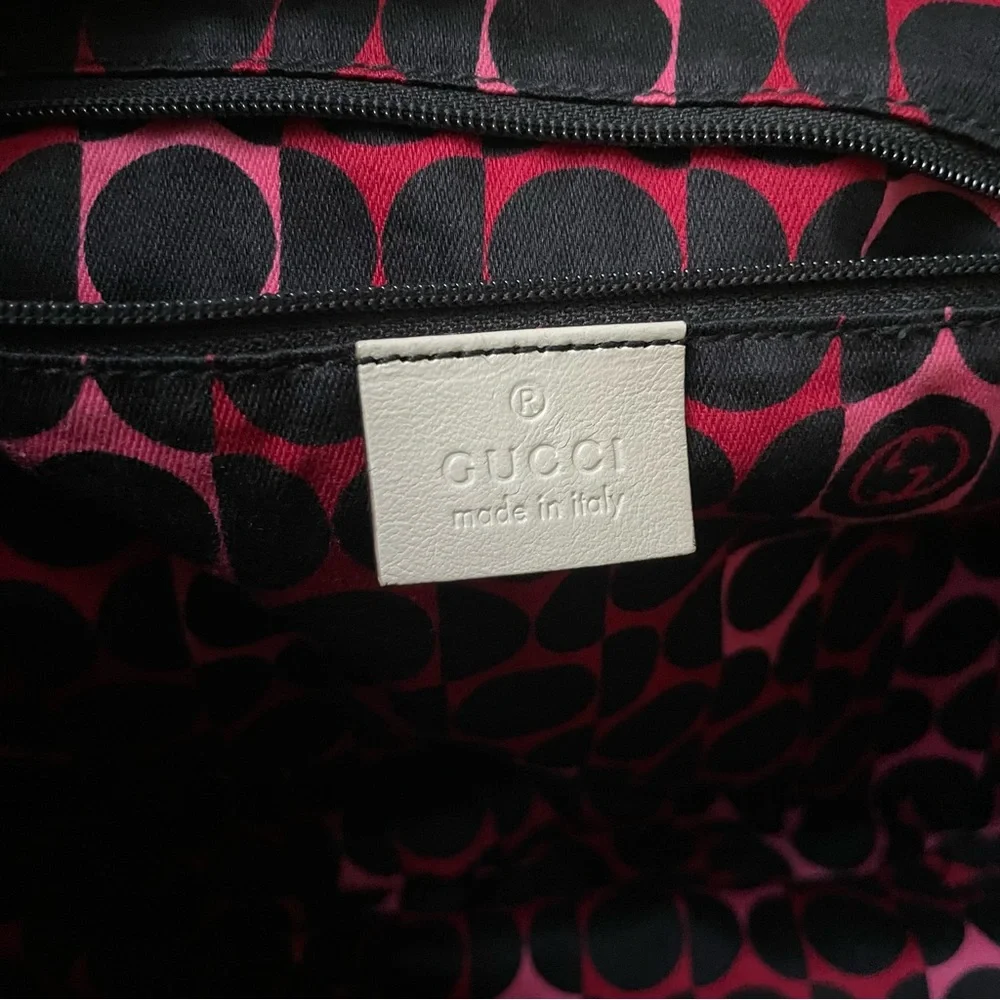Vintage cream/gold Gucci Duchessa leather shoulder bag